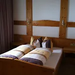 Garni Pfandl 3*